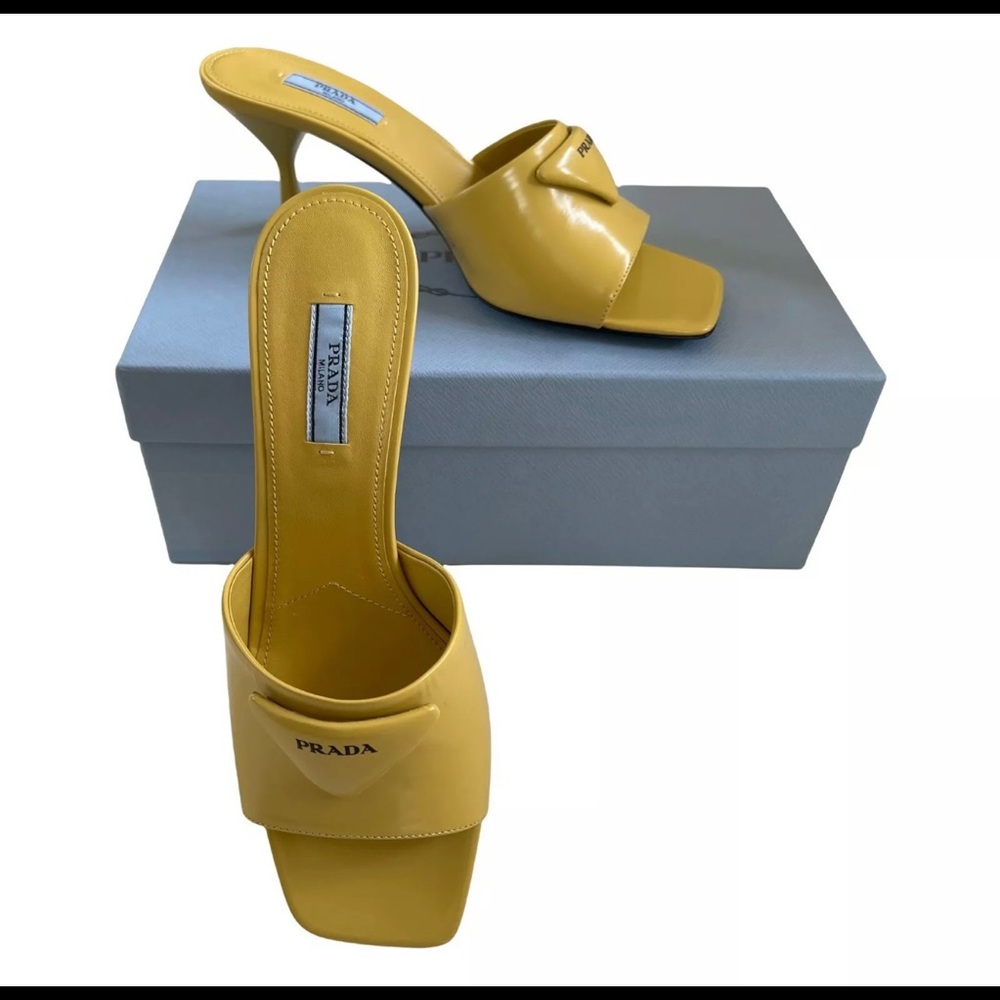 New Prada Calzature Donna Brushed Leather Heeled Slides Ginestra Yellow Sz 39.5